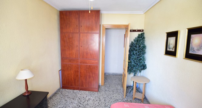 Apartamento Pintor Perez Pizarro en Alicante (17)
