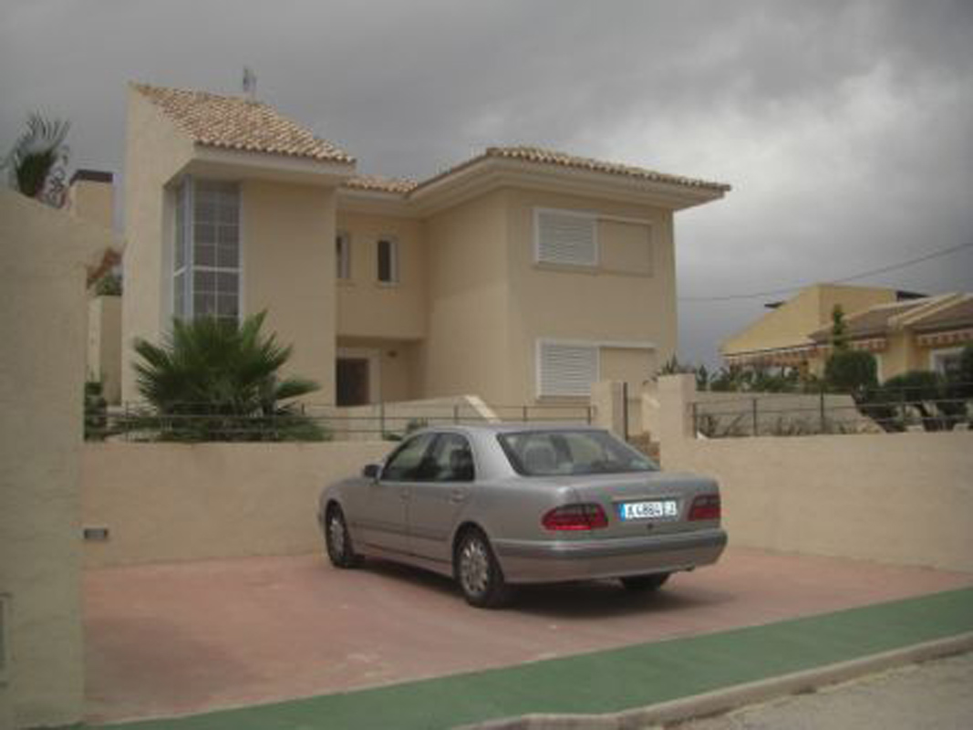Las mimosas en | Comprar vender casa en Calp, Benidorm, Moraira, Alicante.Leukante Realty S.L.